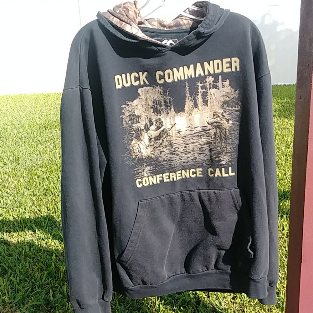 Duck Commander Hoodie.